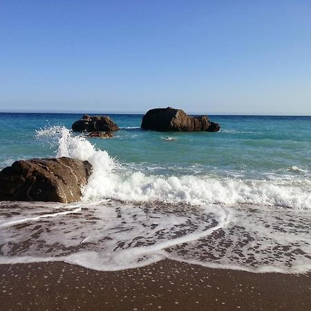 فندق آغيوس غوذيوسفي  White Sand المظهر الخارجي الصورة